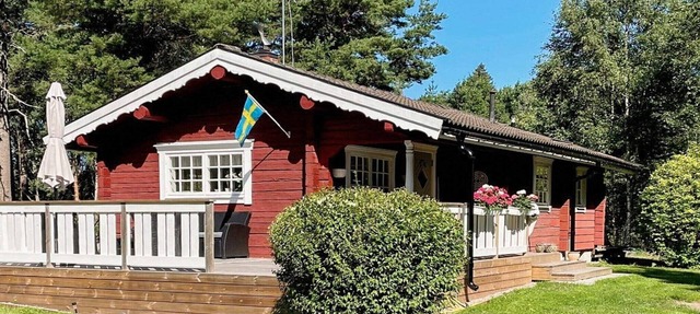 4 esrellas case en ENKÖPING