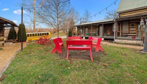 Adorable Augusta Cabin