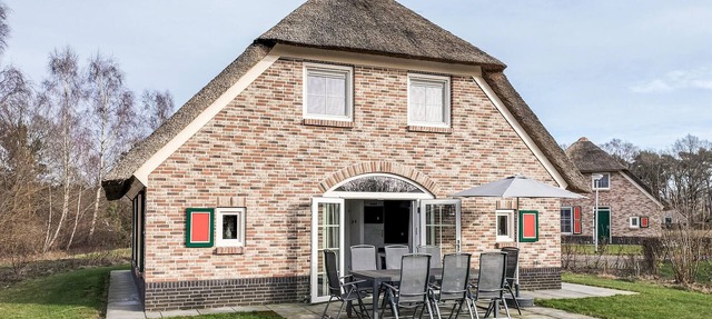 Impresionante casa en Den Ham con sauna