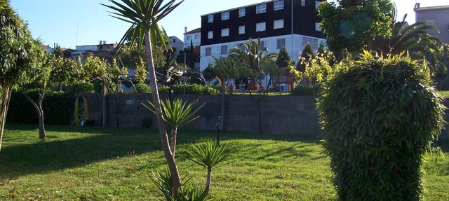 Apartamentos Blanco Y Negro