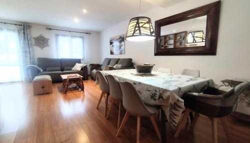 Casa Arguis