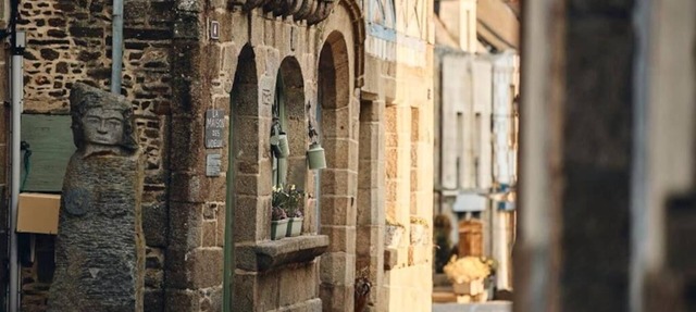 Charming house in the heart of the village