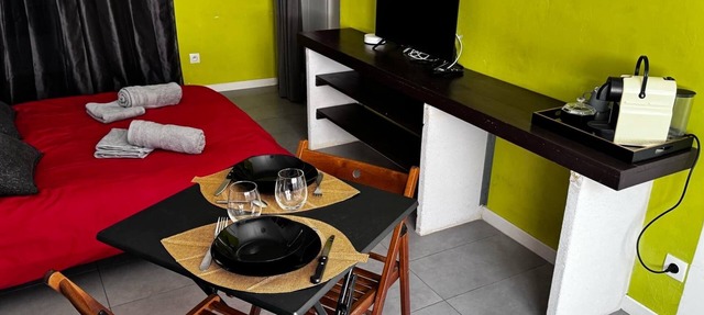 Cosy studio in Pignan in the heart of the medieval village