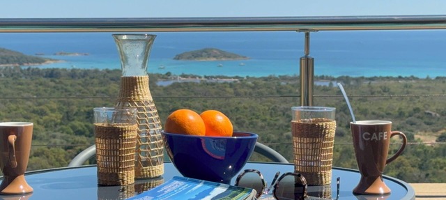 Excepcional vista al mar a 180 °. Villa de arquitecto en 5mn de playa ST Cyprien