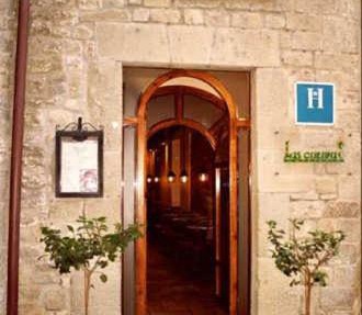 Hostal Las Coronas
