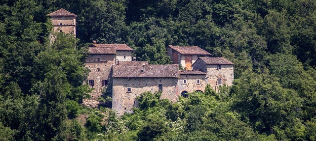 House-Tower en el siglo XIV Borgo Fontanini - con vistas a la montaña