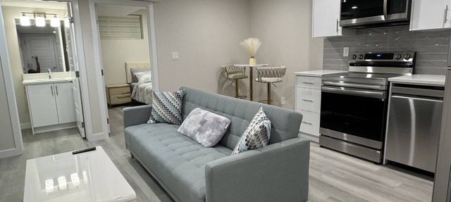 Navii Estates - Vacations Elevated, Homes Perfected