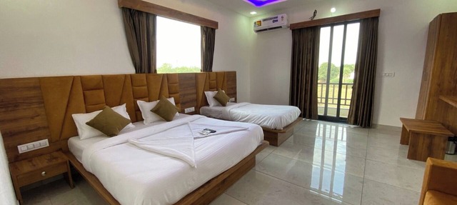 New Royal Orbit Hotel & Restro Udaipur