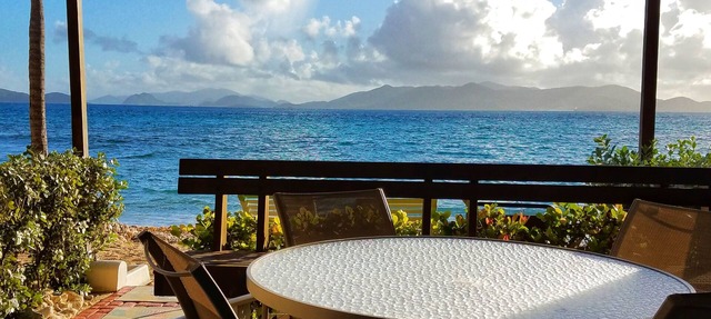 ¡Imagen perfecta! Condominio de lujo frente al mar con espectaculares vistas panorámicas