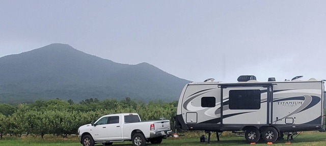RV Campsites at Peaks of Otter Winery & Orchards