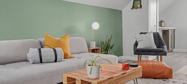 Mid Century Zen Suite. 1 BR. Near DT, C-train.