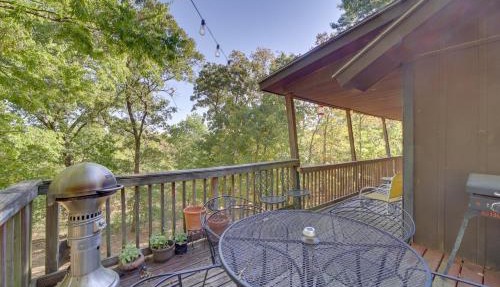 Secluded Vian Retreat Close to Tenkiller Lake
