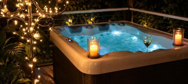 Sky: rainforest and ocean views with jacuzzi
