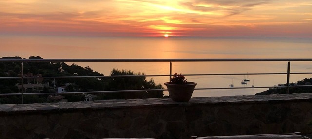 Espectacular Loft con vistas al mar y piscina en Sa Riera, Begur, Costa Brava