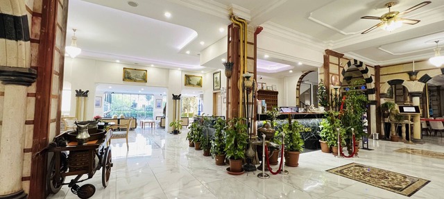 Tas Saray Bardakci Hotel