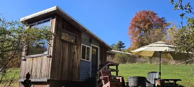 The Oculus Tinyhouse at Innisfree Farms
