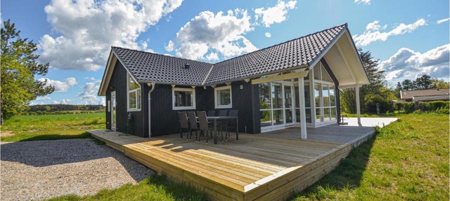 Three-Bedroom Holiday Home in Knebel