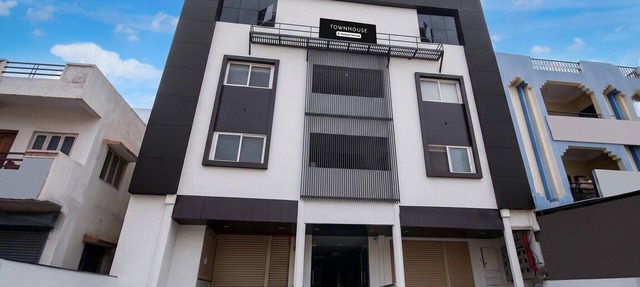 Terminal de autobuses de Townhouse Kurnool