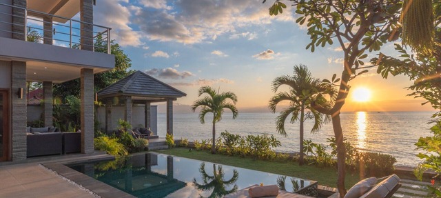 Villa Sean - Private Beachfront Villa In Lovina