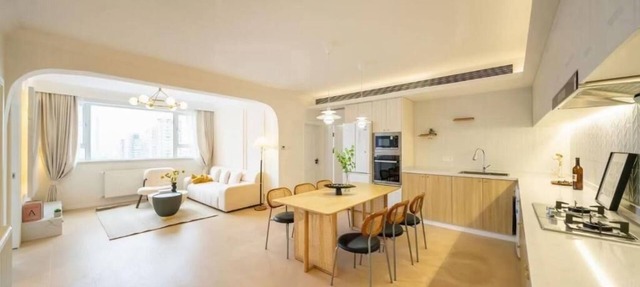 Warm 4Bedroom Apartment with Huangpu River View