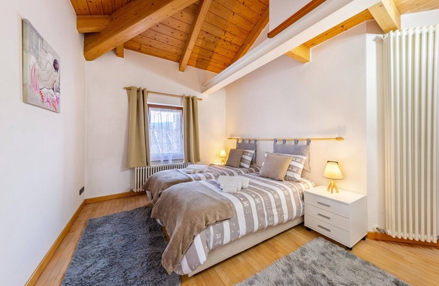 Apartamento 'Casa Felice Venas' con vistas a las montañas, balcón y Wi-Fi