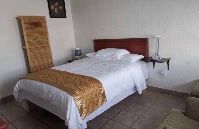Dundurn Motel
