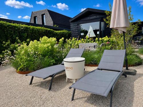 Het huisje aan het water in Loosdrecht Hottub & Sauna