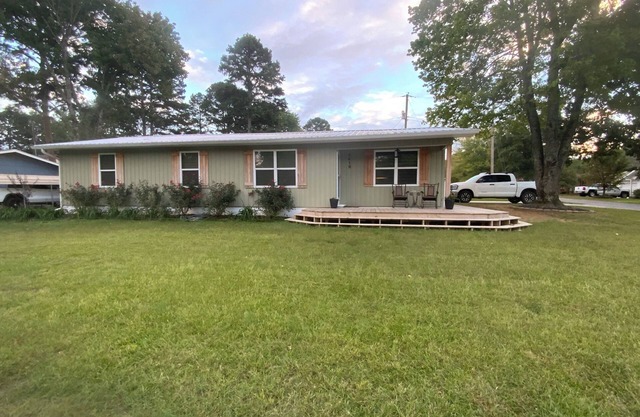 Located on Front St. within walking distance to beautiful Sandy Beach.