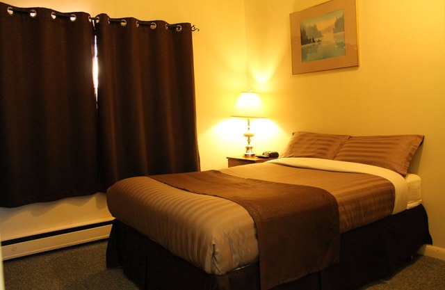 Outlook Motor Hotel