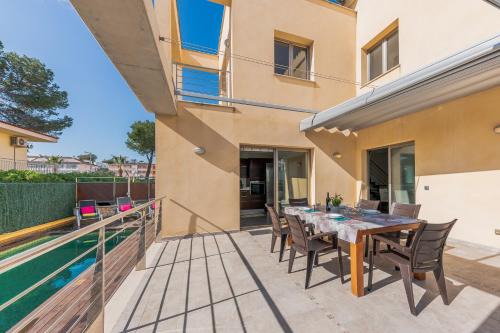 YupiHome Villa Mediterraneo