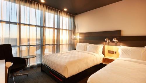 Alt Hotel Calgary East Village